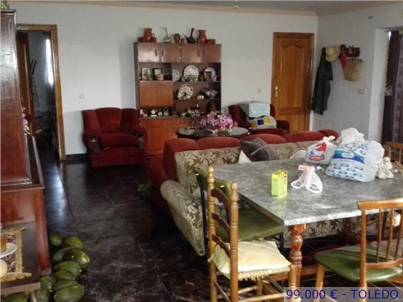 Casa en venta de 160 metros en Calera y Chozas Toledo